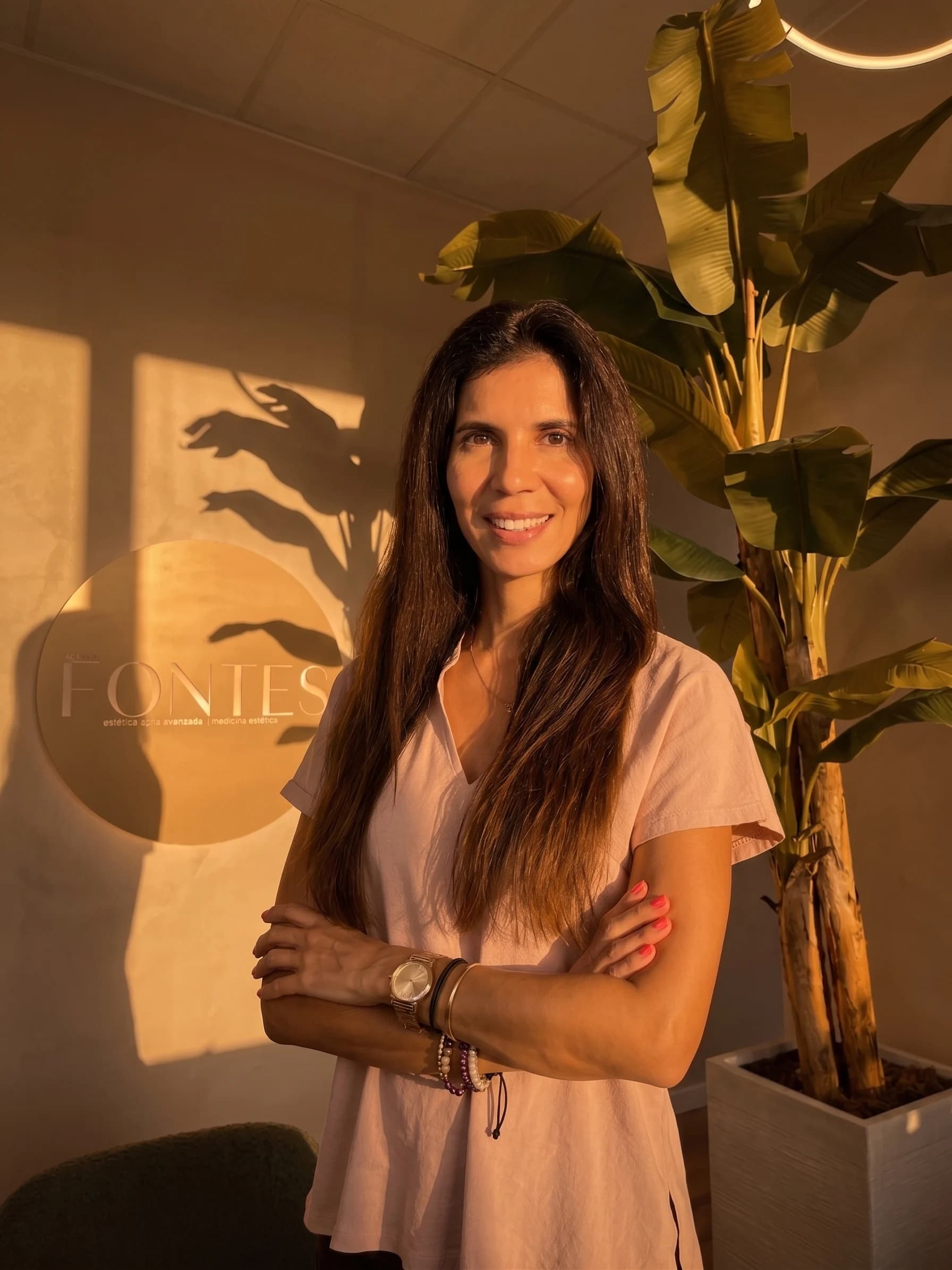 Úrsula Anaya — Cirugía e Implantología en Clínica Carmen Fontes Valencia